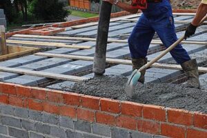 Jak obliczyć ilość betonu potrzebną na strop teriva 100 m?
