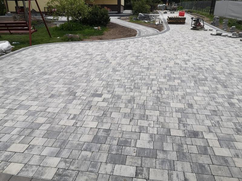 Twój wymarzony taras: krok po kroku, jak zbudować taras z kostki brukowej