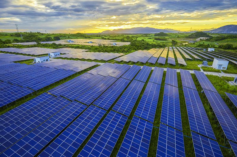 Analiza kosztów materiałów i montażu PV