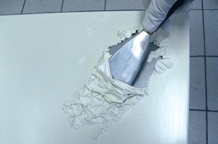 Chemiczne środki do usuwania farby z tkanin