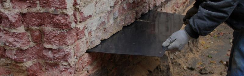 Porównanie metod osuszania fundamentów