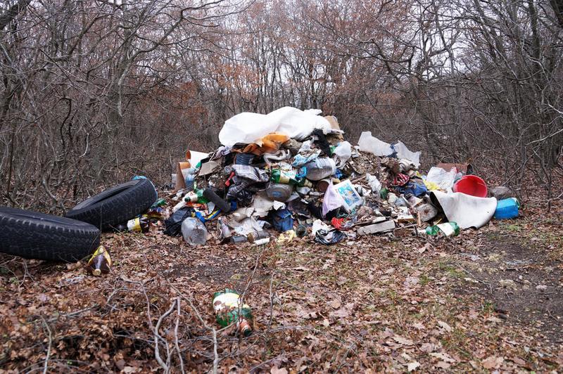 Przepisy dotyczące odpadów komunalnych