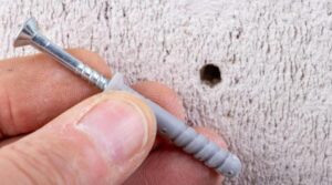 Odkryj, jakie wiertło do kołka wybrać, by prace były łatwe i skuteczne