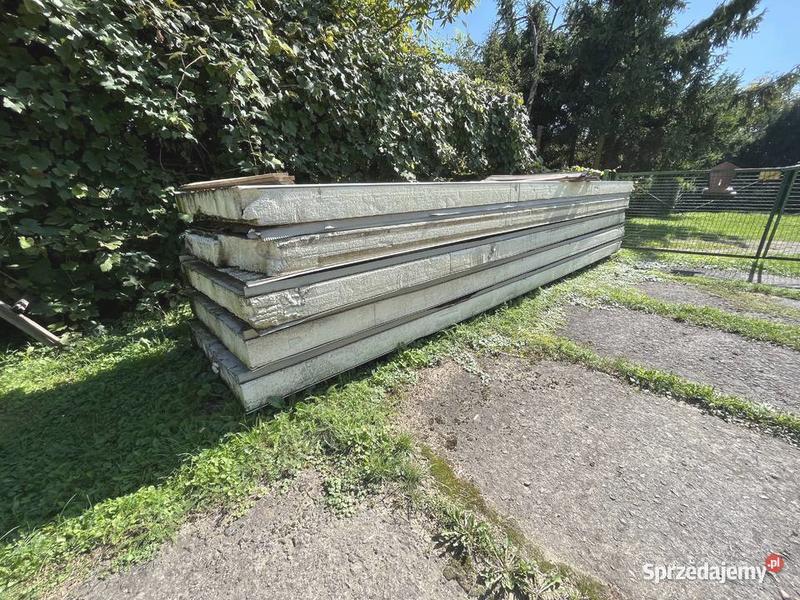 Przymocowanie styropianu do blachy