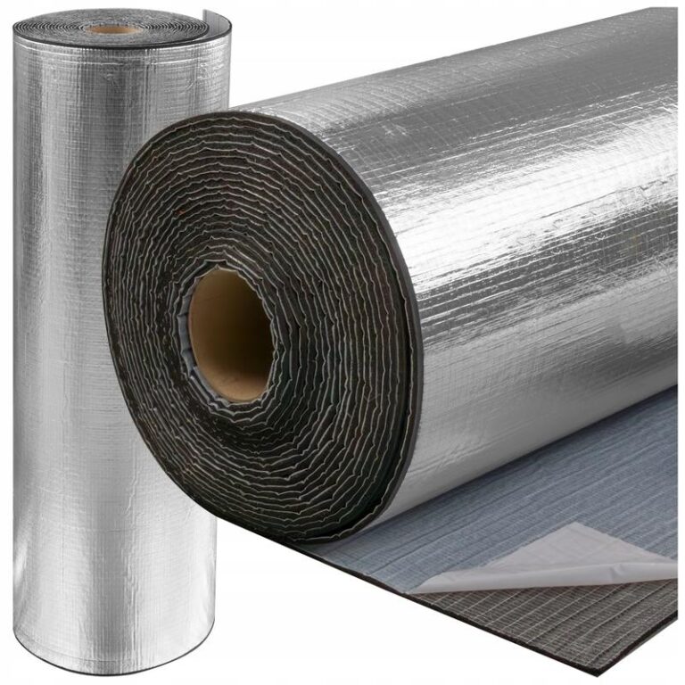 Jak wybrać odpowiednią folię izolacyjną pod fundament dla trwałości budowli?